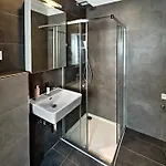 Gallery *