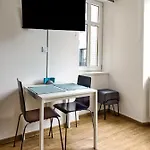 Gallery 公寓 利贝雷茨
