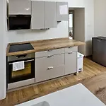 Gallery 公寓 利贝雷茨